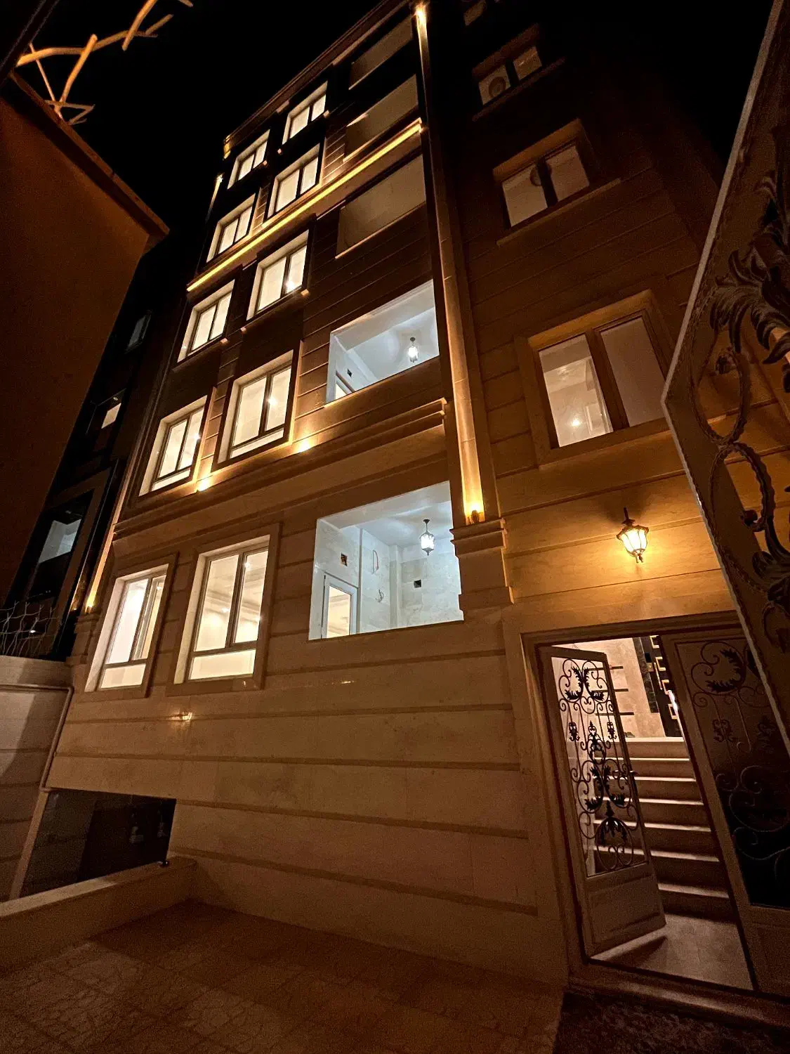 اپارتمان ۱۴۵ متری شهرک فاطمی|فروش آپارتمان|ورامین, شهرک فاطمیه|دیوار