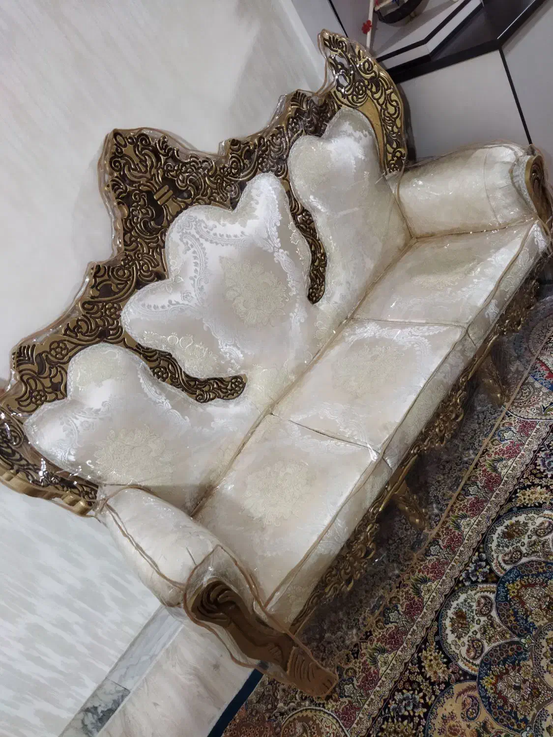 کاور مبل ژله ای و لوازم خانگی|مبلمان خانگی و میز عسلی|پرند, فاز ۱|دیوار