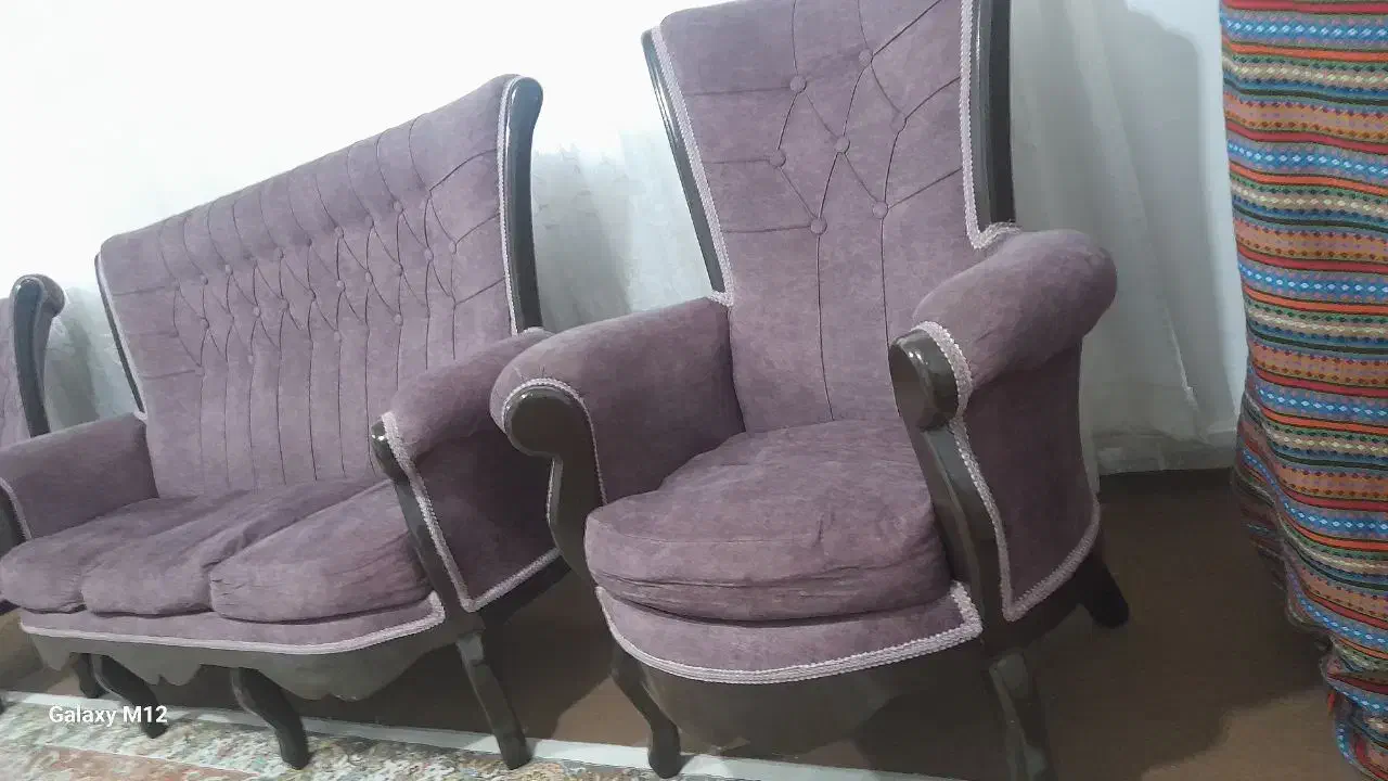 مبل در حد نو|مبلمان خانگی و میز عسلی|نوشهر, |دیوار