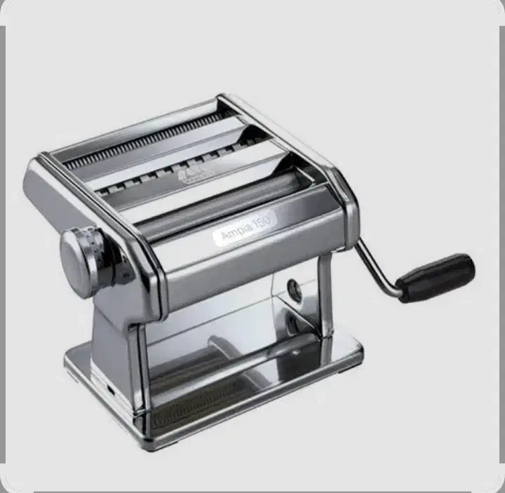 رشته بر دسینی|ظروف پختوپز|گنبد کاووس, |دیوار