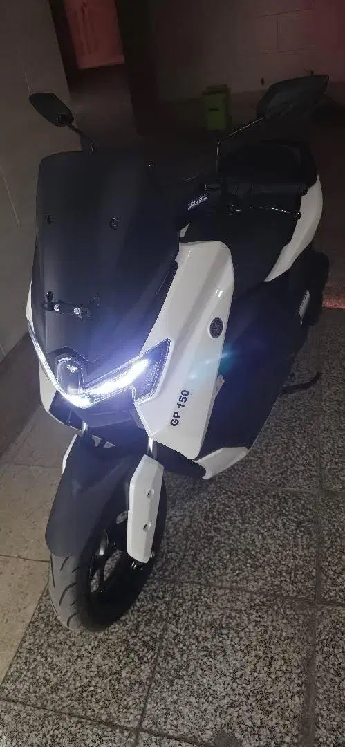 یاماها nmax155|موتورسیکلت|شیراز, فلکه گاز|دیوار
