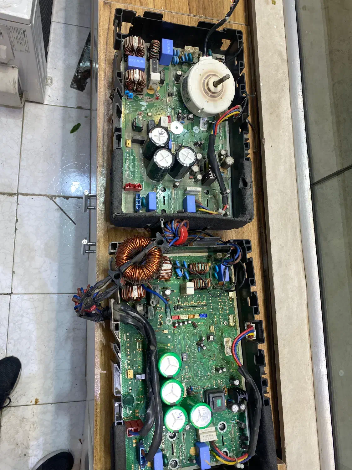 بردکندانسورالجی اینورتر بردهایسنس وموتور فن|کولر گازی و فن‌کوئل|مشهد, شهید بهشتی|دیوار