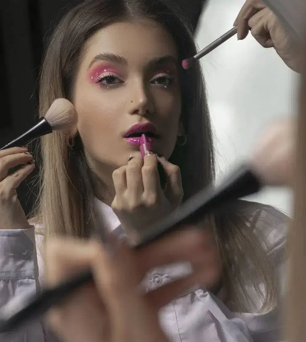 مدل برای میکاپ و شینیون|خدمات آرایشگری و زیبایی|سراب, |دیوار