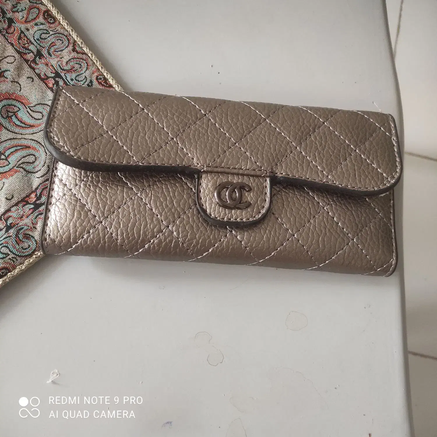 کیف پول|کیف، کفش، کمربند|اصفهان, باغ زرشک|دیوار