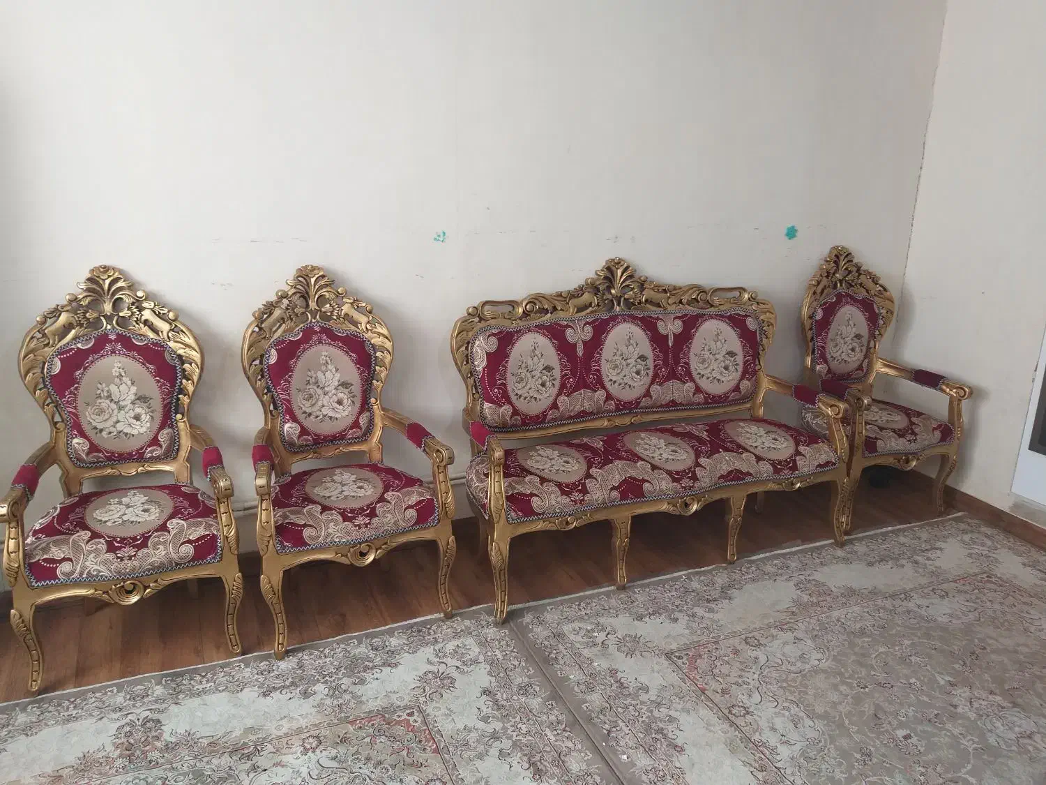 مبل سلطنتی ۶نفره اصل چوب|مبلمان خانگی و میز عسلی|سهند, |دیوار