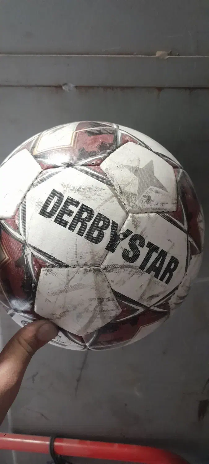 توپ زمین چمن مصنوعی|ورزشهای توپی|کرج, باغستان|دیوار