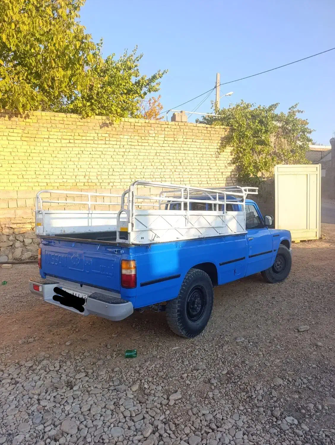 نیسان کامیونت مدل 1377 کلکسیونی|خودرو سواری و وانت|شیراز, شهرک امیر کبیر|دیوار