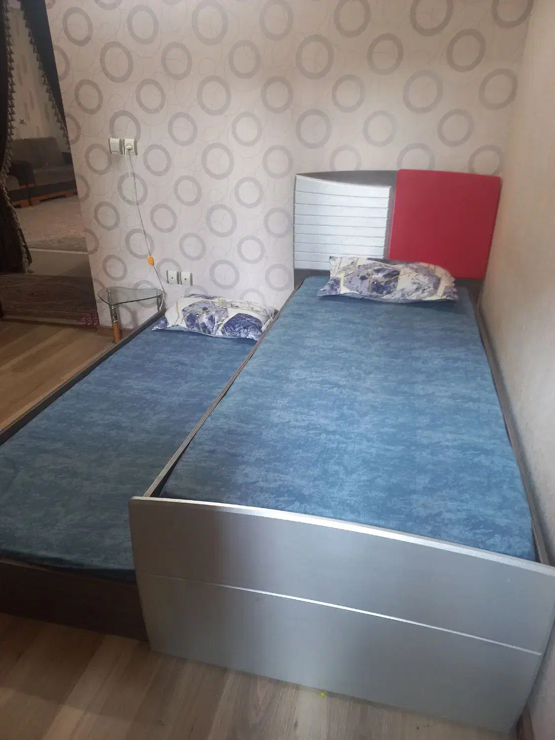 تخت کشویی یک نفره|تخت و سرویس خواب|قائمشهر, |دیوار