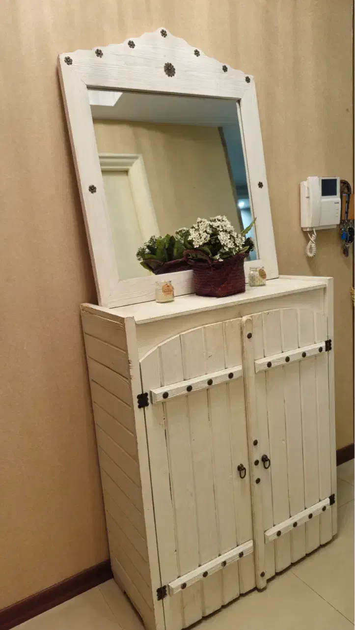 کنسول(جا کفشی) اینه بسیار نو و زیبا چوب|بوفه، ویترین، کنسول|کرج, فاز ۲ مهرشهر|دیوار