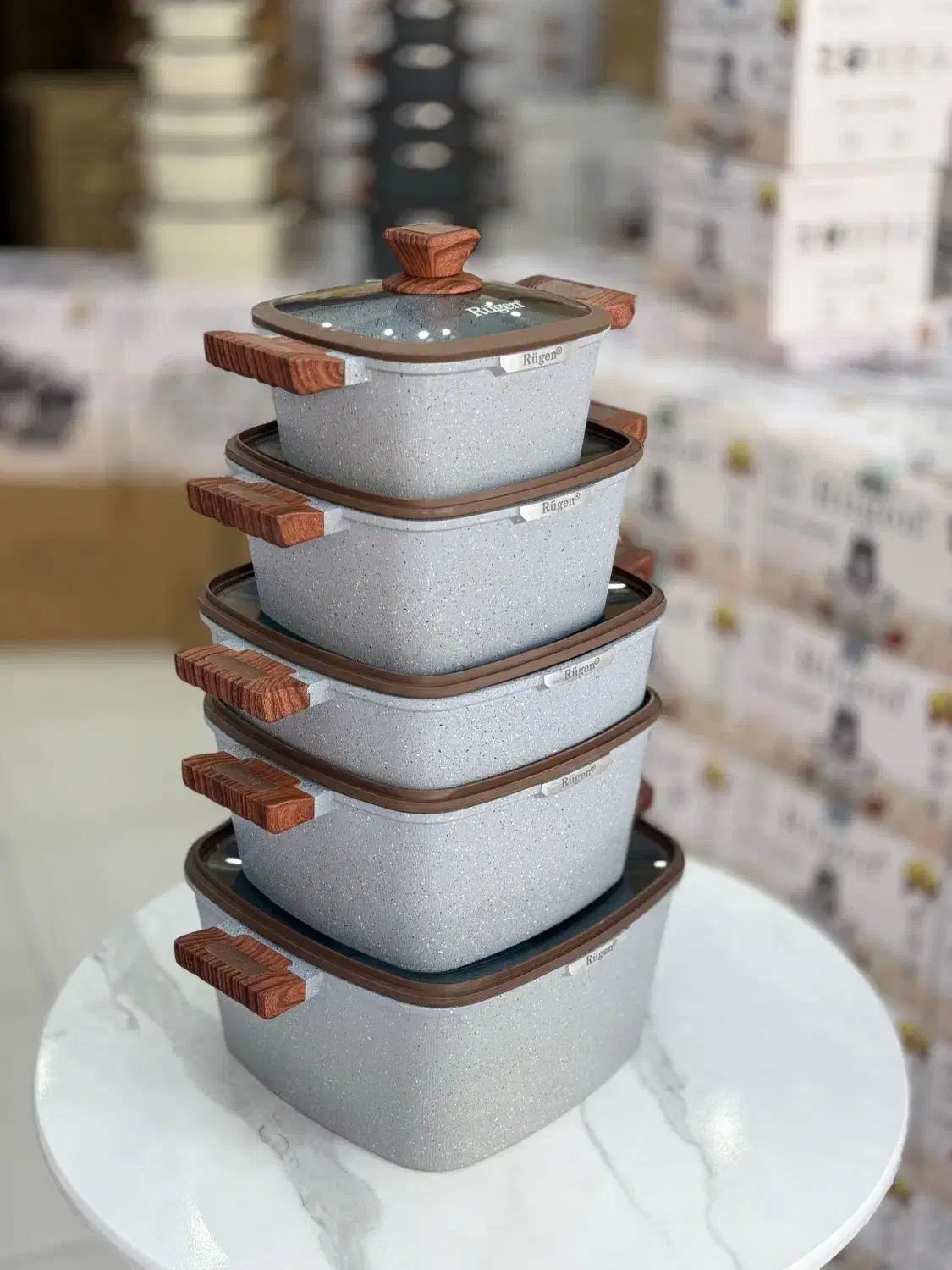 سرویس قابلمه گرانیت ۱۰پارچه دسته چوبی مربع|ظروف پختوپز|بانه, |دیوار