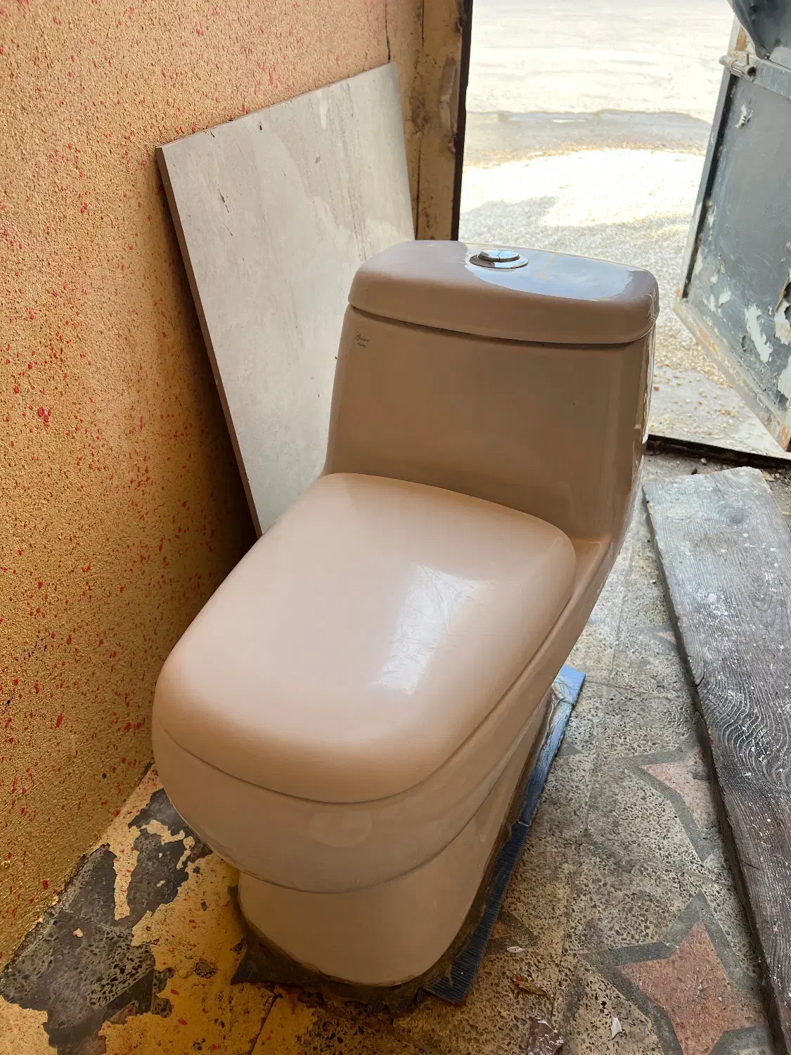 توالت فرنگی گلسار|لوازم سرویس بهداشتی|بندر کنگان, |دیوار