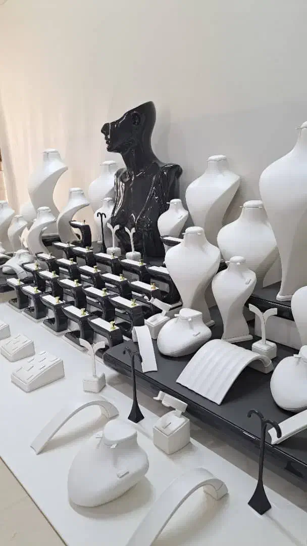 کارگر ساده آقا وخانم|استخدام صنعتی، فنی، مهندسی|تهران, والفجر (افسریه)|دیوار