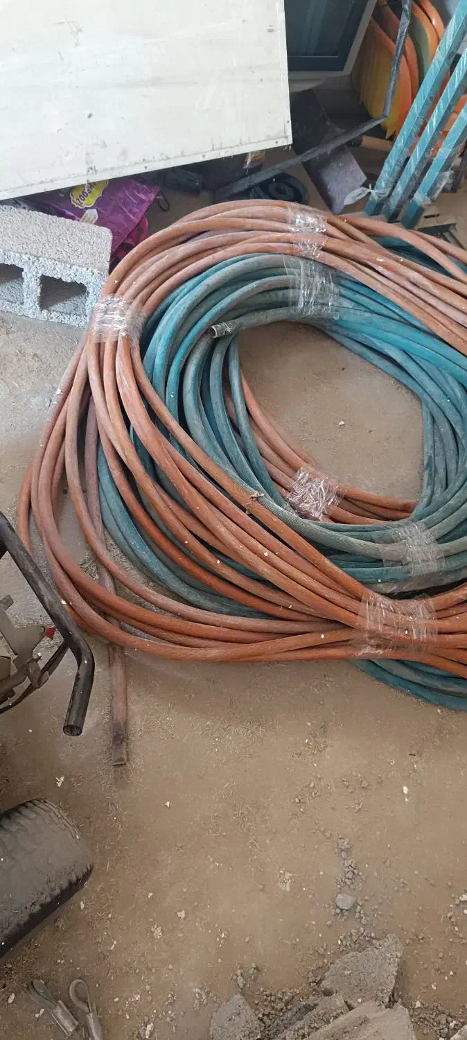 فروش شیلنگ های دسته دوم سایز سه چهارم 3/4|خدمات باغبانی و درختکاری|اهرم, |دیوار