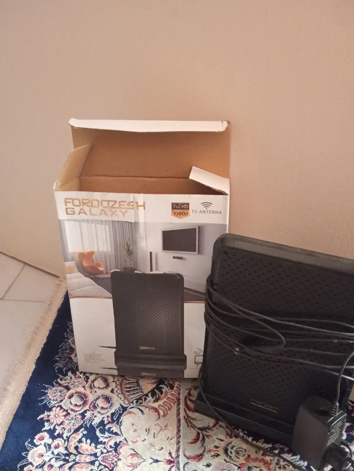 آنتن تلویزیون/گیرنده|صوتی و تصویری|پردیس, فاز ۳|دیوار