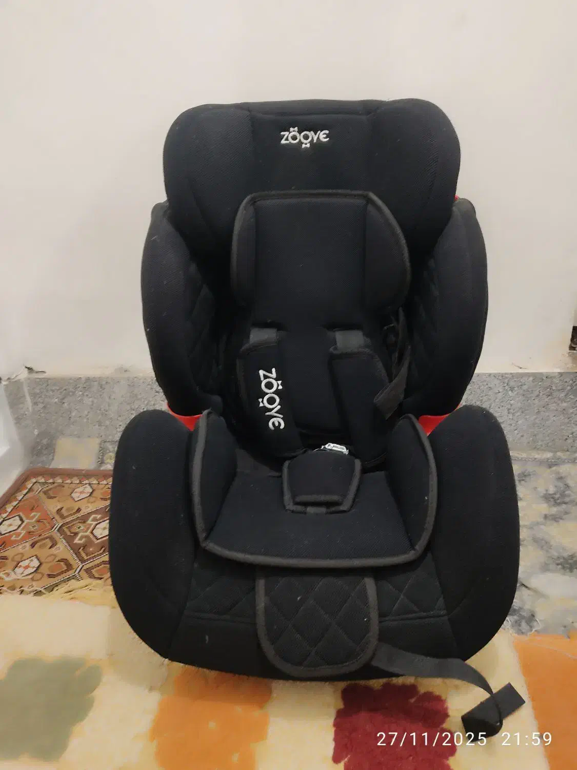 صندلی ماشین کودک (زویه) که بهترین برند بازاره|تخت و صندلی بچه|همدان, |دیوار