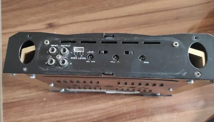 آمپلی بوستر|گیتار، بیس، امپلیفایر|مراغه, |دیوار