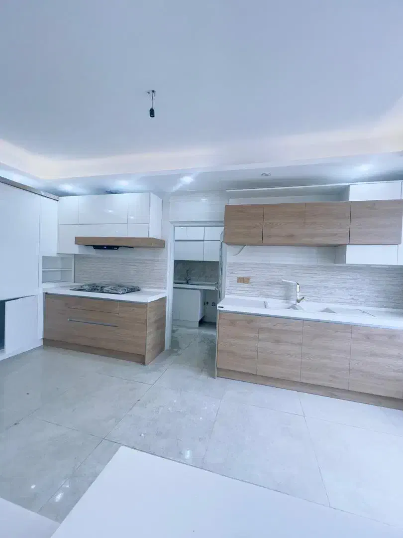 دوبلکس لاکچری ۲۹۰متری تک‌واحدی ۴خوابه|فروش آپارتمان|لاهیجان, شیشه گران|دیوار