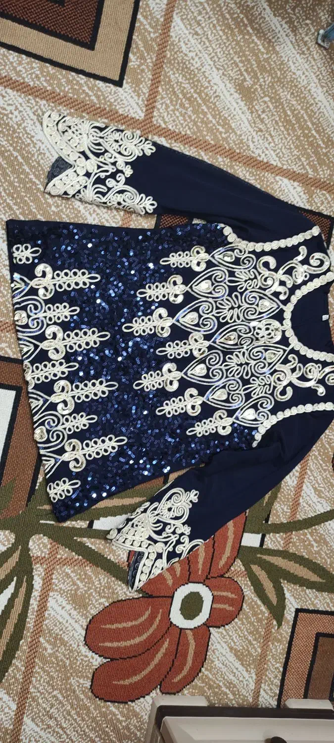 بلو شیک خامه دوزی مجلسی فری سایز...نو|لباس|سبزوار, قصبه اب یمین|دیوار