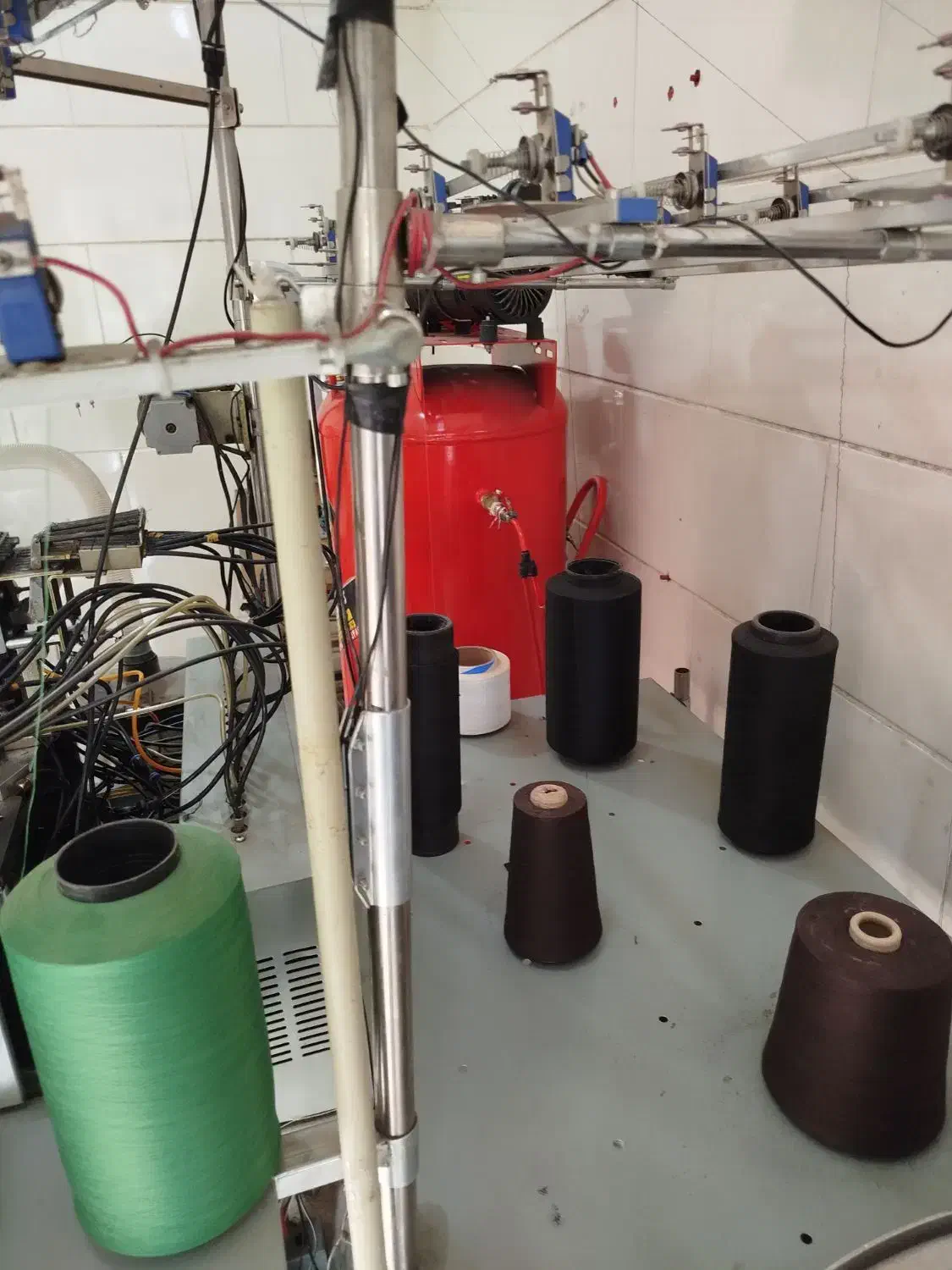 فروشی|لوازم خیاطی و بافتنی|مشهد, خواجه ربیع|دیوار