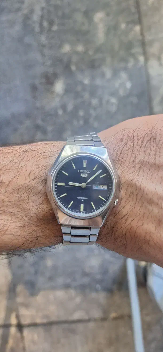 سیکو۵ قدیمی|ساعت|اهواز, زندوکیلی|دیوار