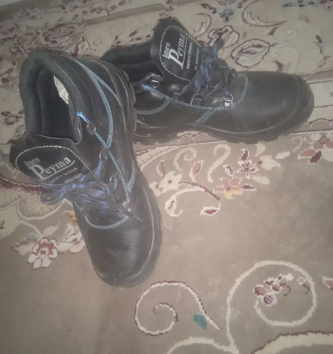 کفش کار ایمنی|کیف، کفش، کمربند|ایلام, |دیوار