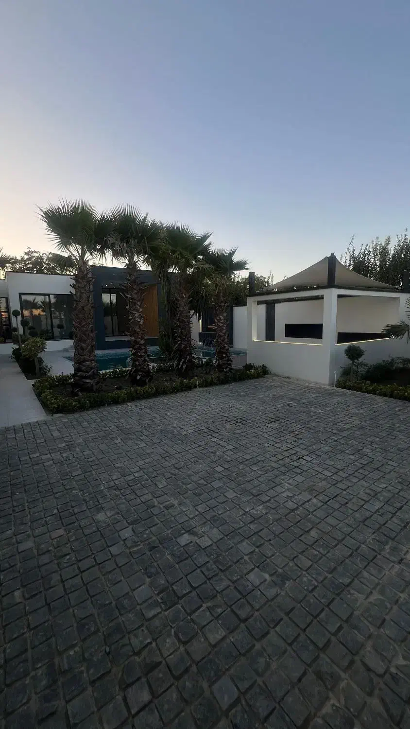 ویلا باغ مدرن کلید نخورده شهرکی تهراندشت سرخاب|فروش خانه و ویلا|کرج, عظیمیه|دیوار