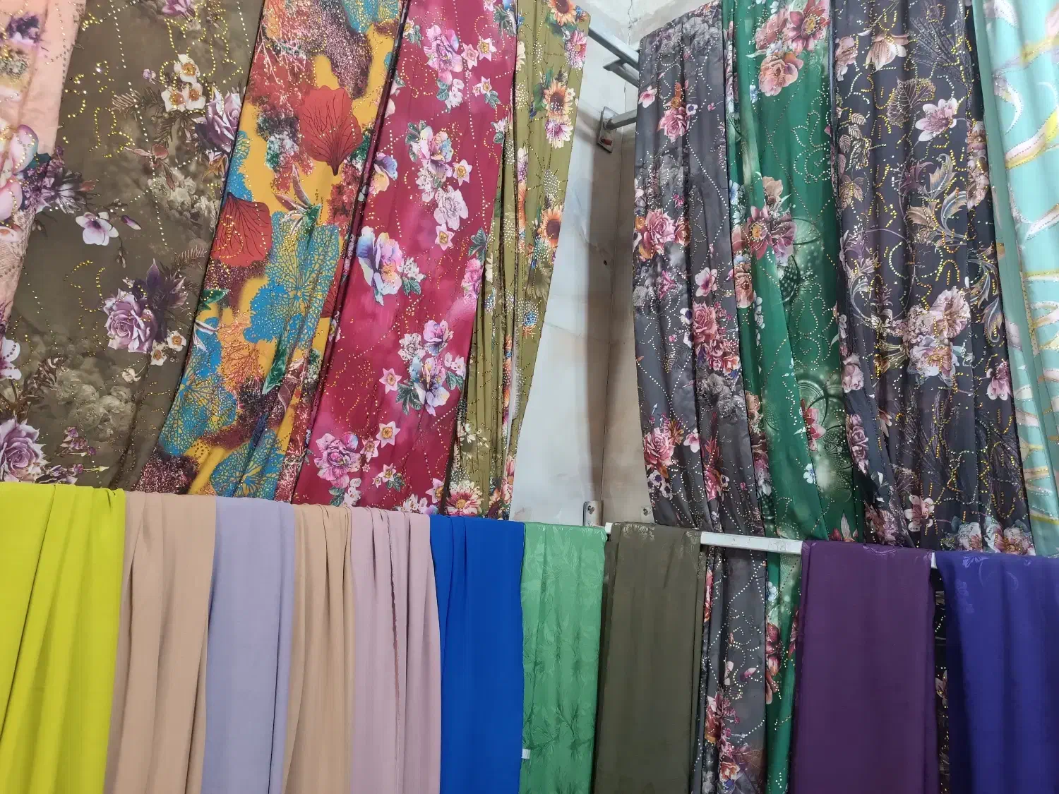 فروش ویژه پارچه|لباس|پسکوه, |دیوار