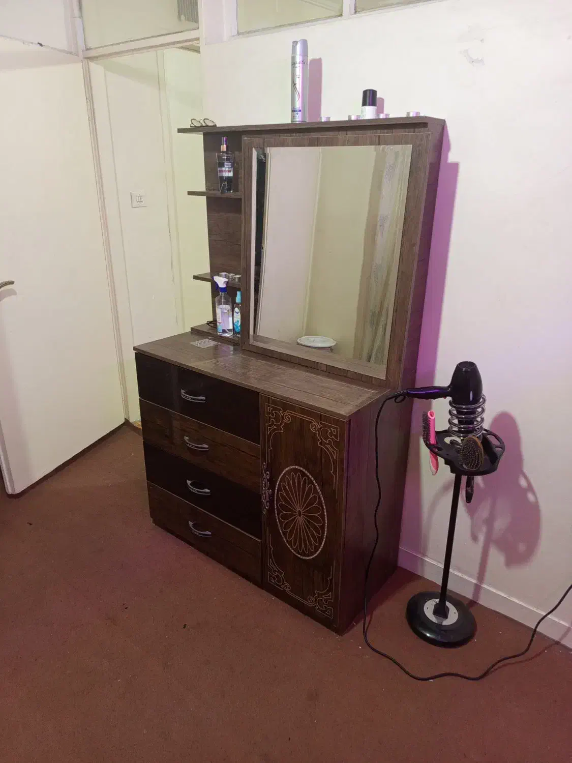 میز دراور یا آرایش|جاکفشی، کمد، دراور|تهران, سلسبیل شمالی|دیوار