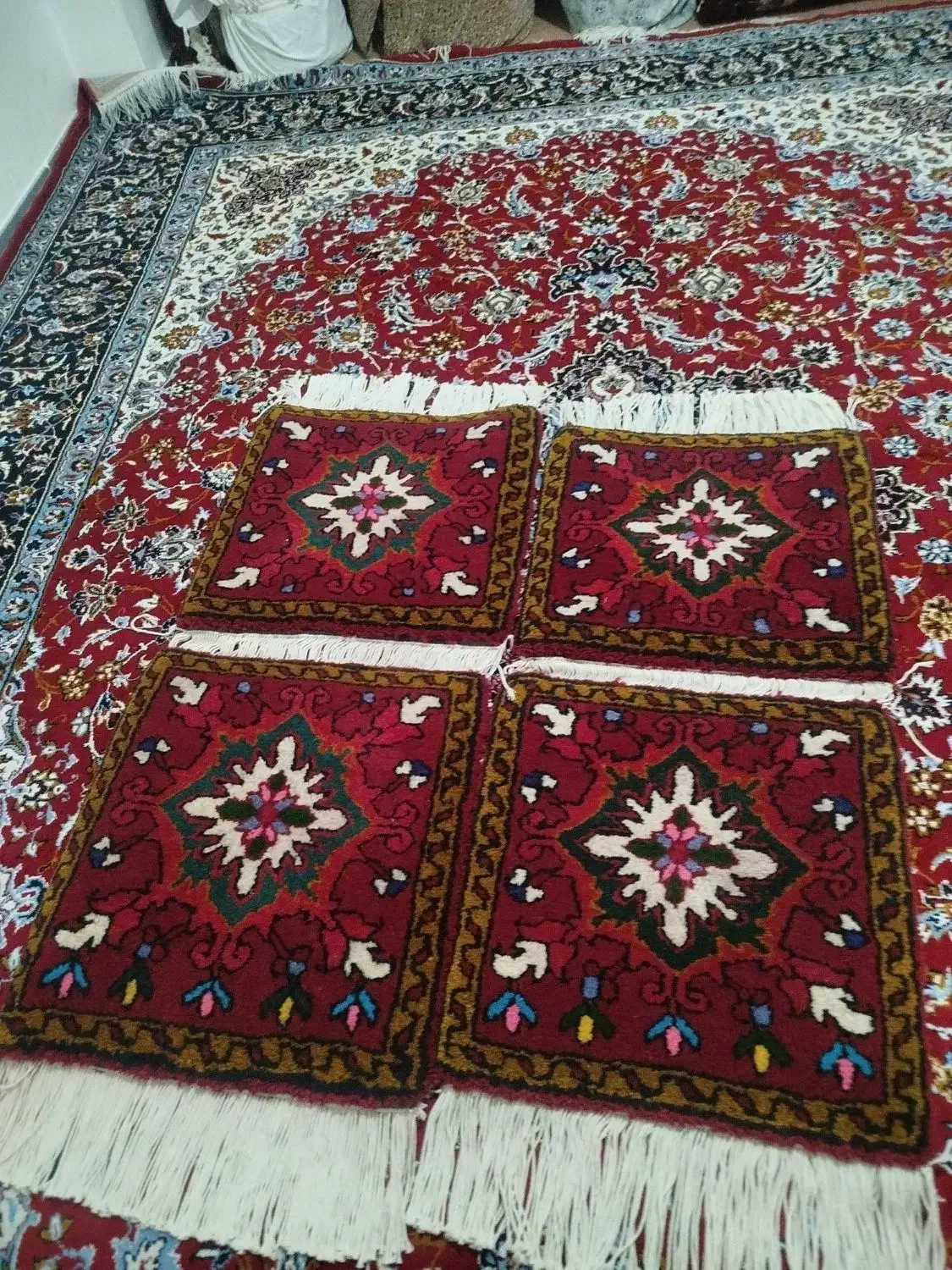 دو عدد رو صندل|فرش|اهر, |دیوار