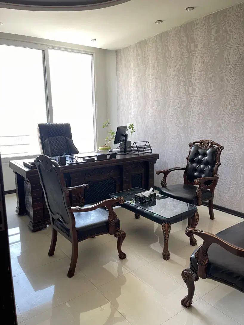 یک اتاق جهت دفترکار|اجارهٔ کوتاه‌مدت دفتر کار و فضای آموزشی|مشهد, فرهنگ|دیوار