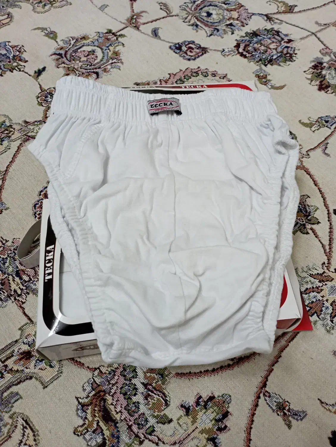 شورت پسرانه|لباس|اندیشه, اندیشه فاز ۲|دیوار