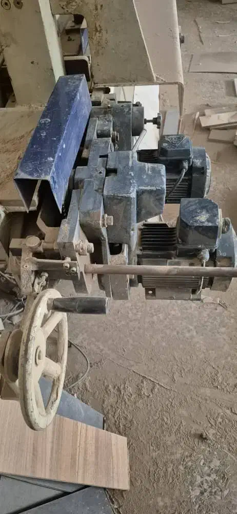 درز کن نجاری ۳۲۰ جوانی|ماشینآلات صنعتی|شهرکرد, |دیوار