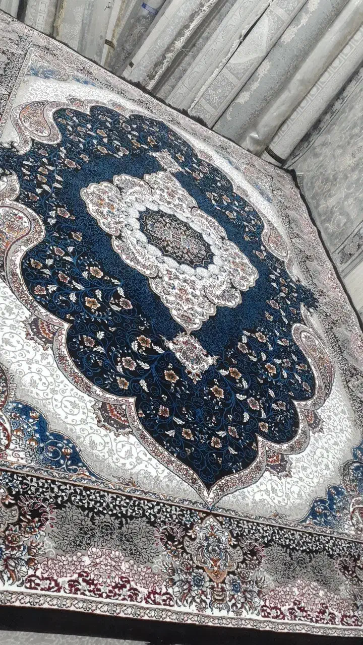 از ما ارزان ۱۲متری ببرید و ماهیانه تسویهه کنید|فرش|اصفهان, لاله|دیوار