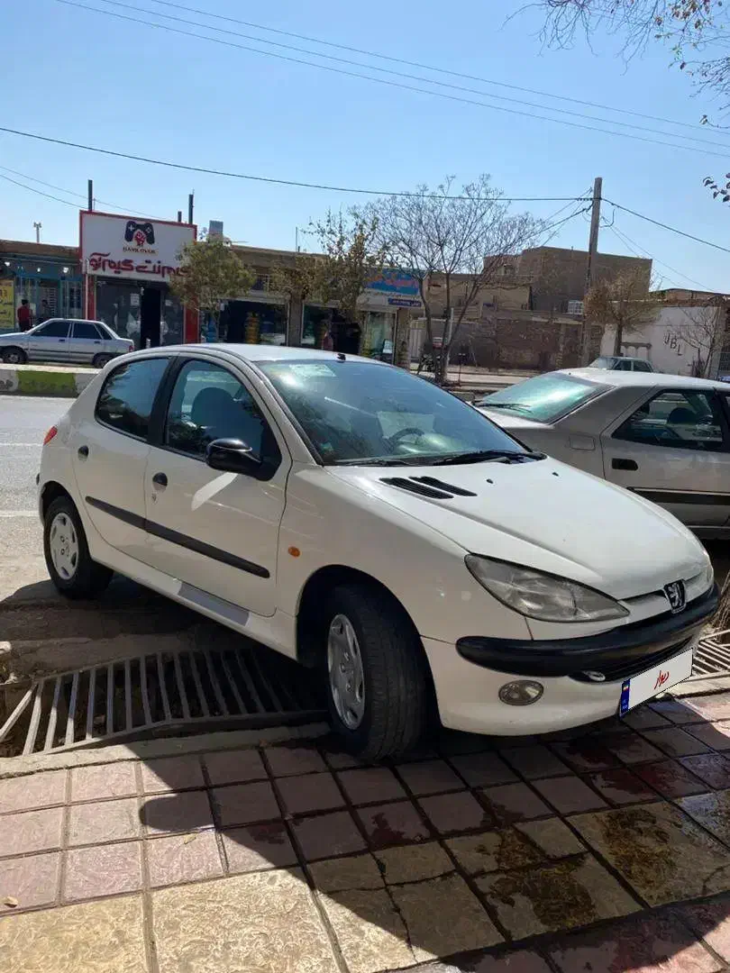 206مدل ۱۳۸۱ فابریک|خودرو سواری و وانت|رفسنجان, |دیوار