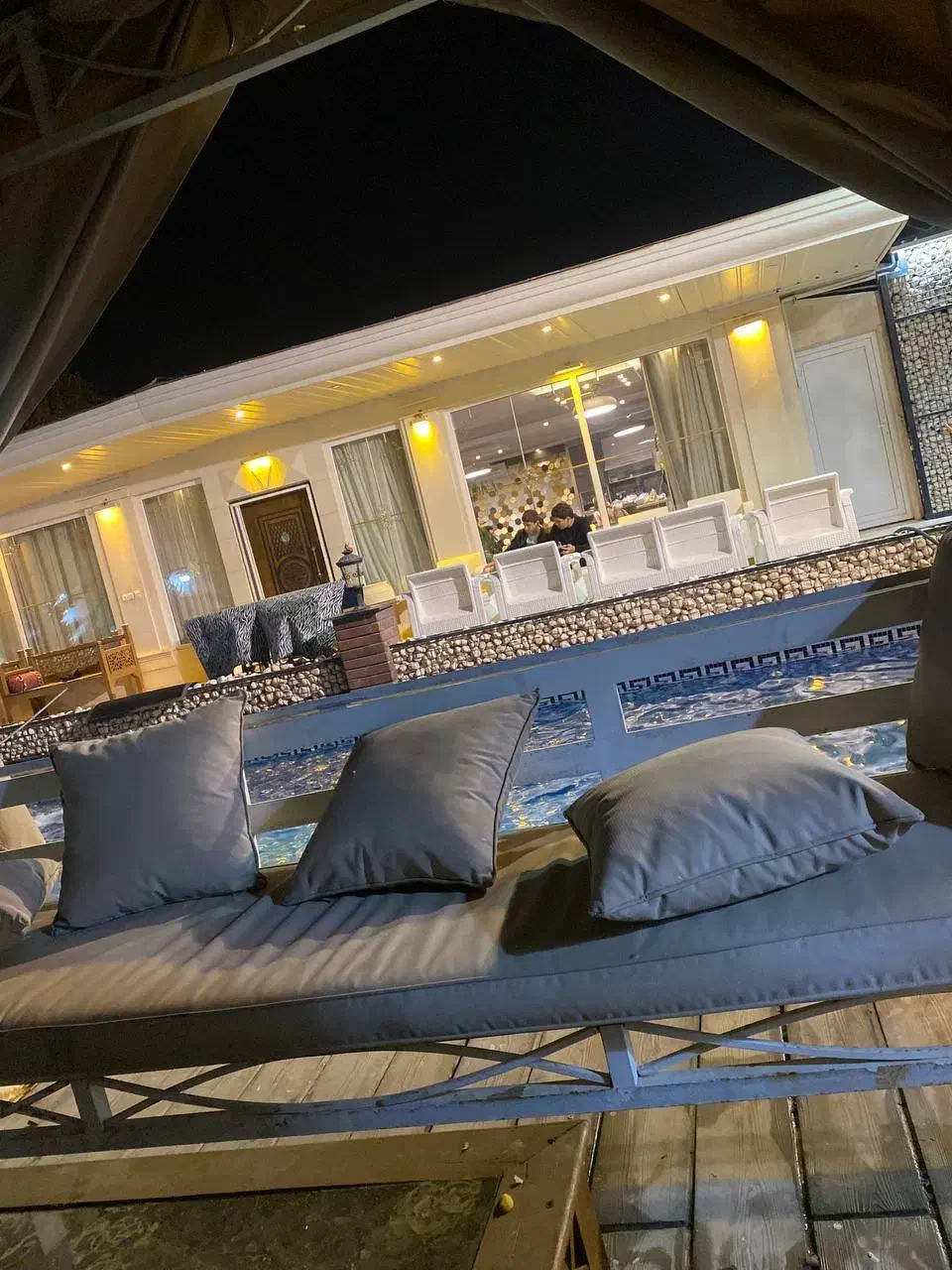 ویلا و باغچه در احمد آباد مستوفی|فروش خانه و ویلا|احمدآبادمستوفی, |دیوار