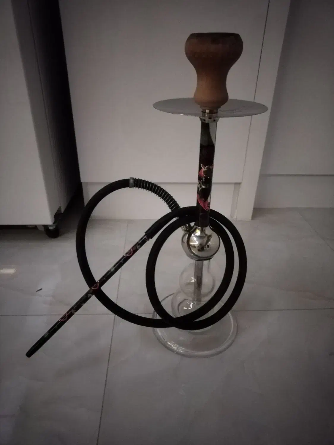 قلیان سوپاپ دار اصل|صنایع دستی و سایر لوازم تزئینی|برخوار, |دیوار