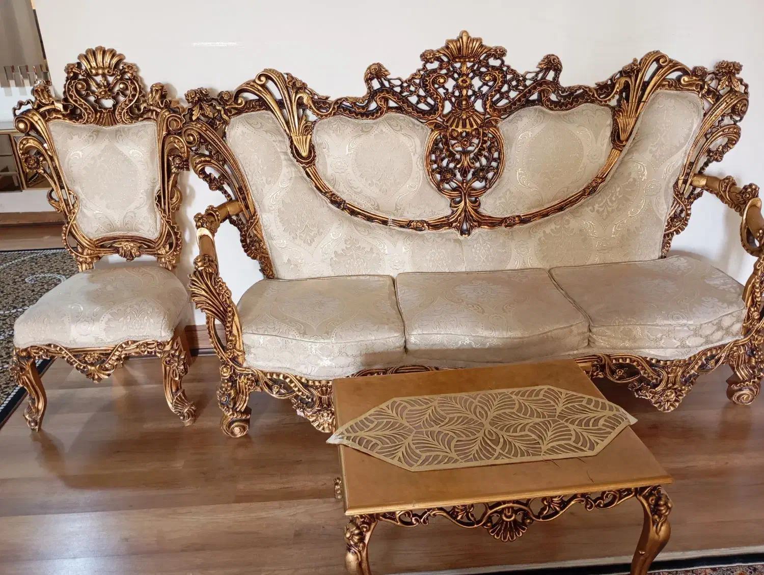 فروش مبلمان سلطنتی|مبلمان خانگی و میز عسلی|قره ضیاالدین, |دیوار