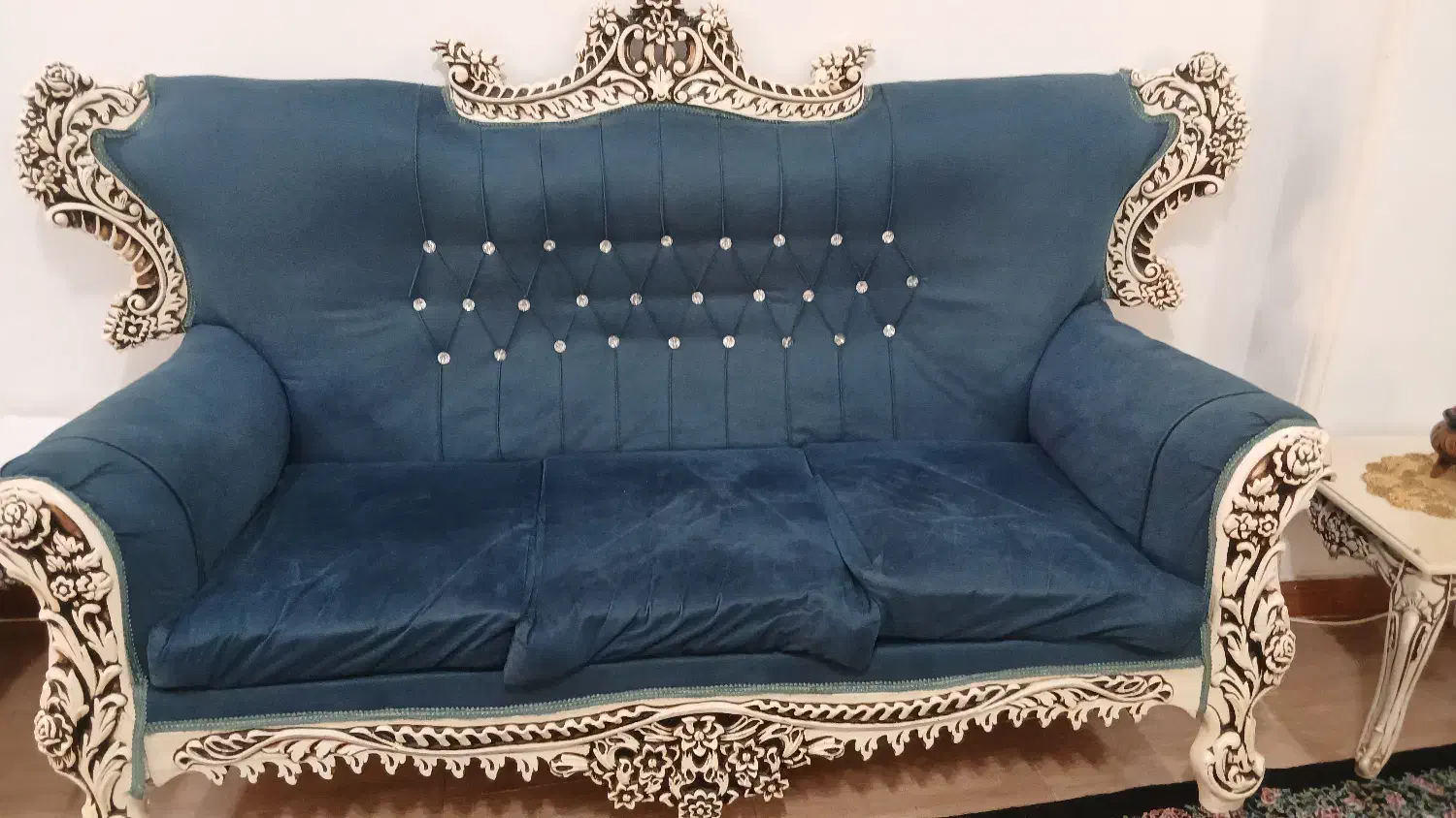 مبلمان در حد نو|مبلمان خانگی و میز عسلی|فومن, |دیوار