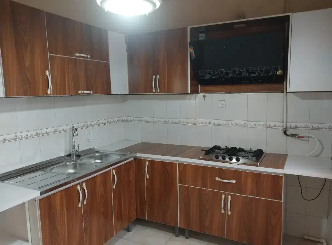 فروش ویلایی چهارراه گلسار انصاری خیابان مستشاری|فروش خانه و ویلا|رشت, گلباغ نماز|دیوار