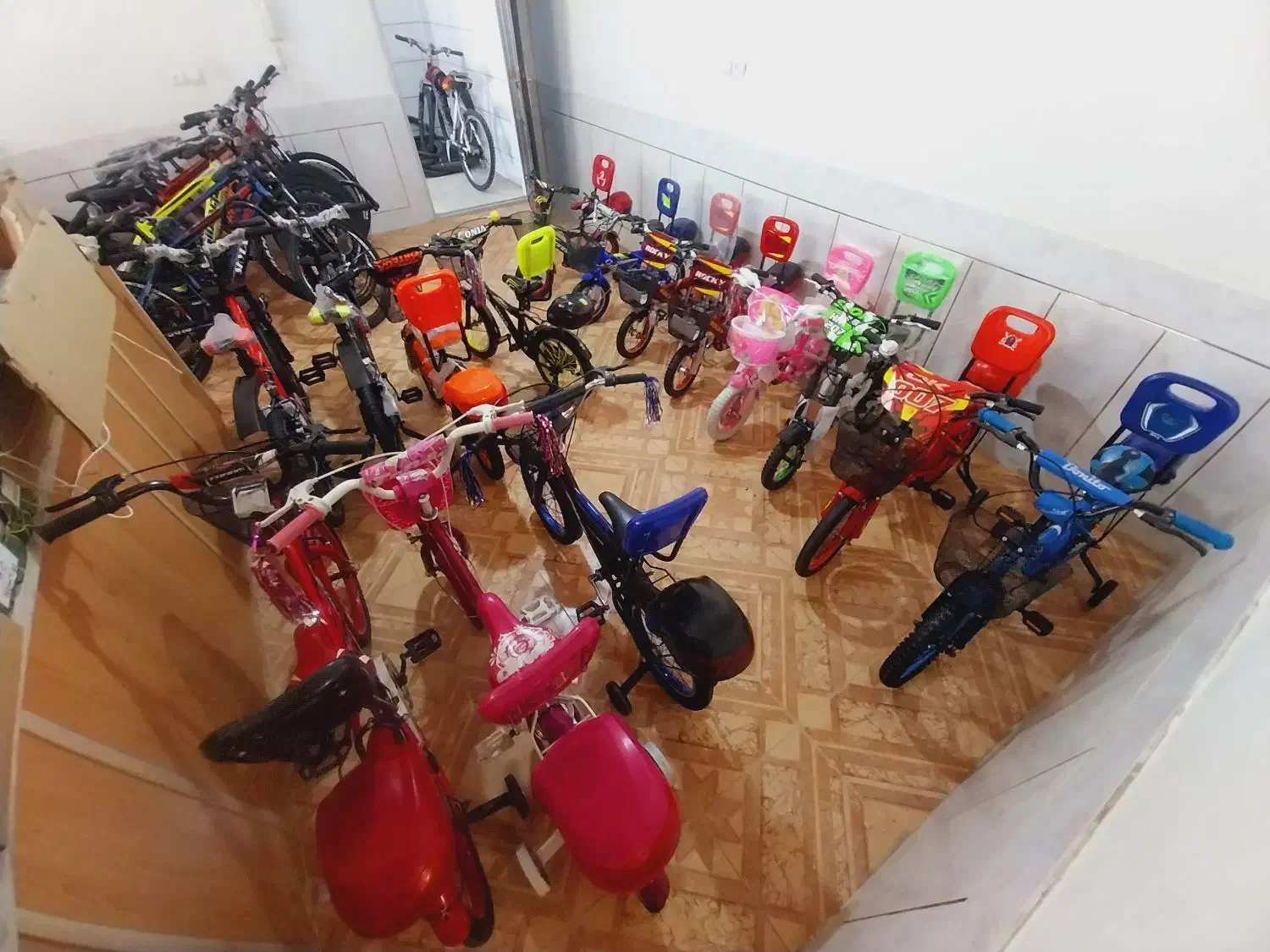 دوچرخه سایز۱۲،۱۶،۲۰نو و پا به نو انواع اسکوتر برقی|دوچرخه، اسکیت، اسکوتر|اصفهان, باغ فدک|دیوار