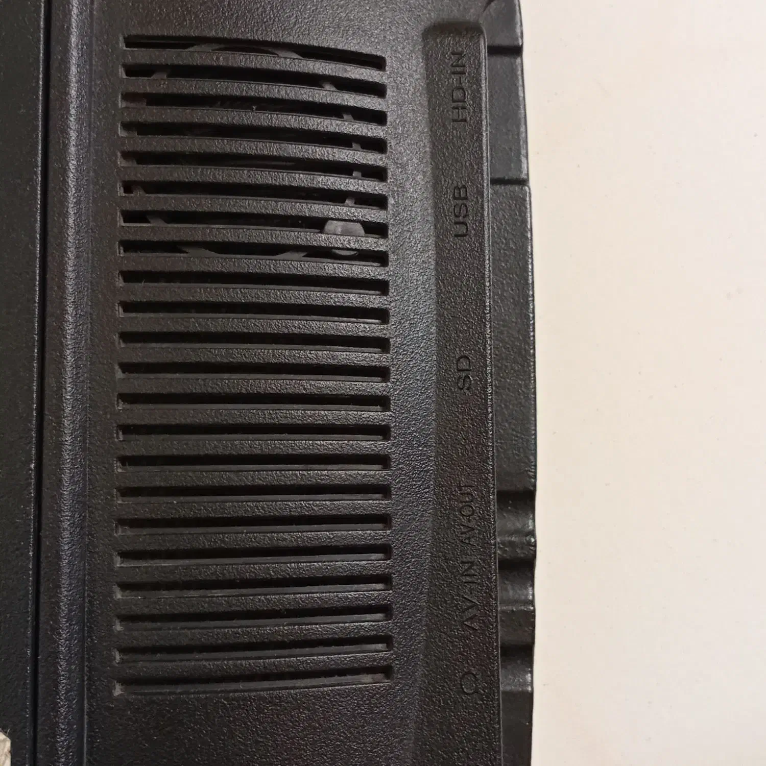 مانیتور HDMI خور ۱۰ اینچ|پخش‌کننده DVD و ویدیو|تهران, خاوران|دیوار