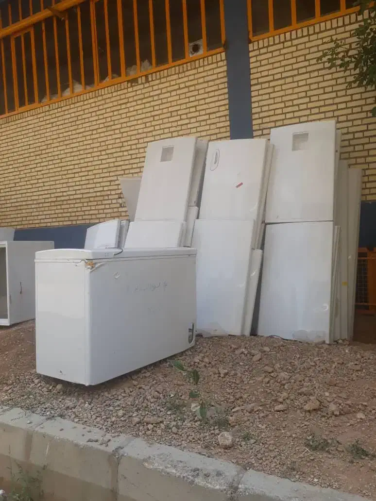 خریدیخچال های سوخته و خراب|یخچال و فریزر|بروجرد, |دیوار