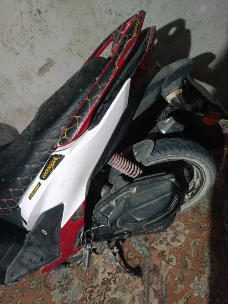 موتور کلیک 1402فروشی ومعامله|موتورسیکلت|چابهار, |دیوار