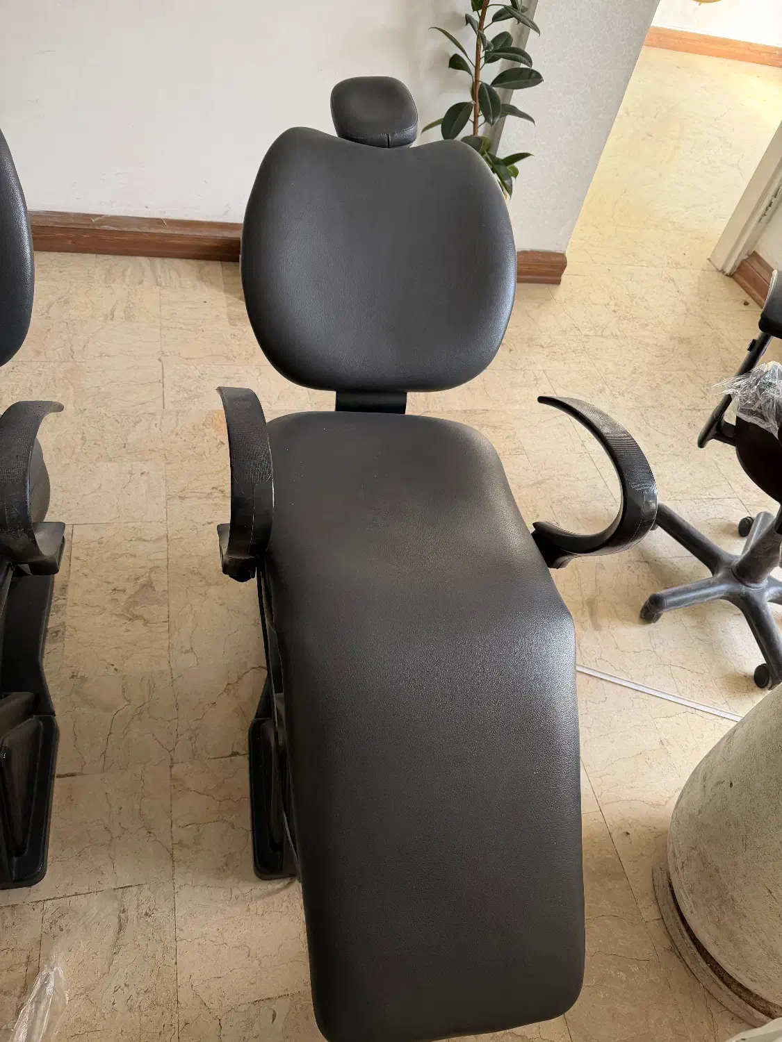 صندلی برقی|آرایشگاه و سالن‌های زیبایی|تهران, زرگنده|دیوار