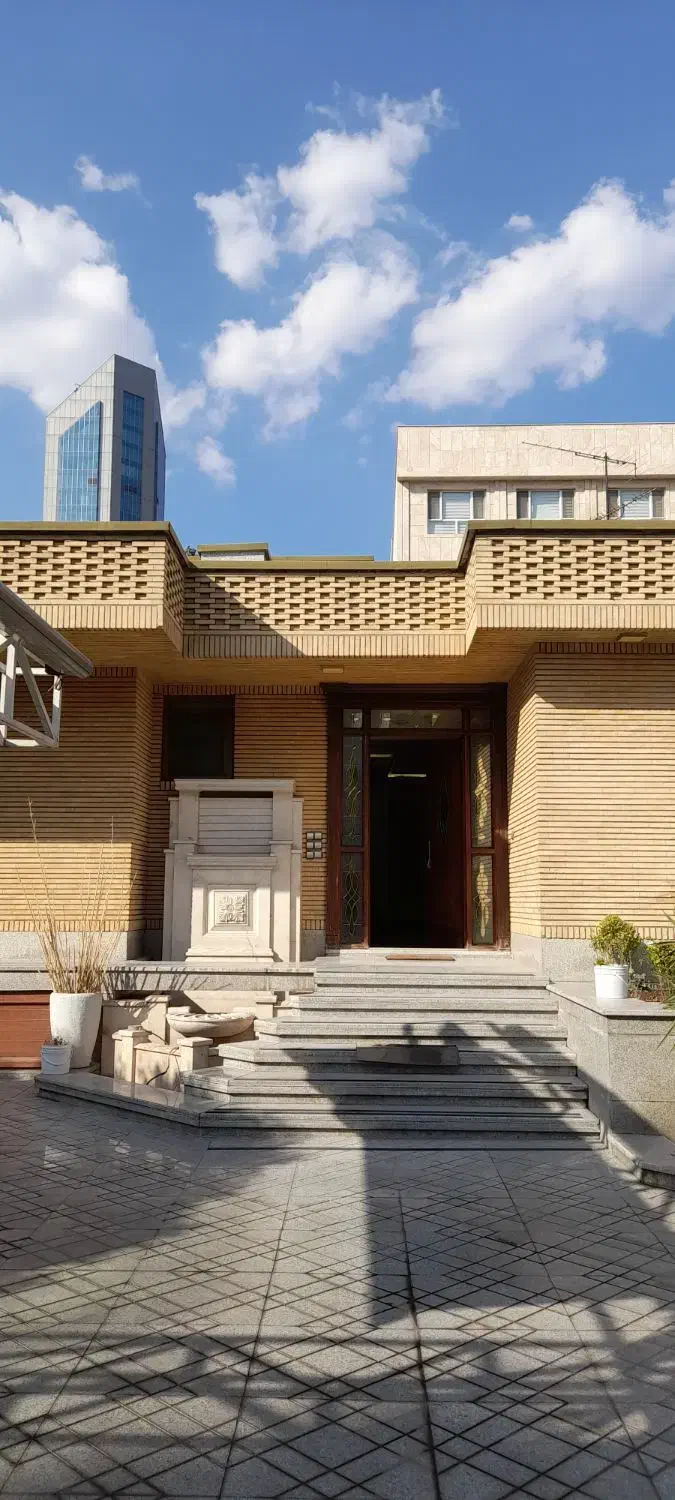 ویلایی ۱۰۰۰ متر|فروش خانه و ویلا|تهران, ونک|دیوار