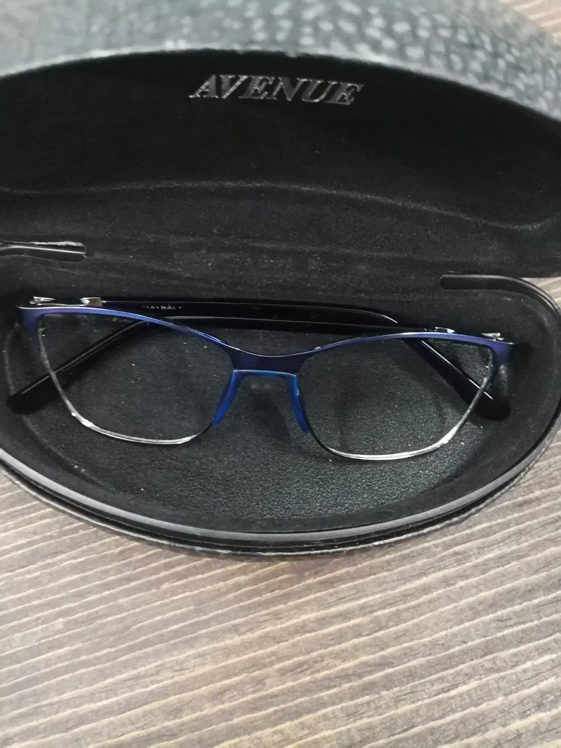 هدفون و فریم عینک|لوازم جانبی موبایل و تبلت|اندیمشک, |دیوار