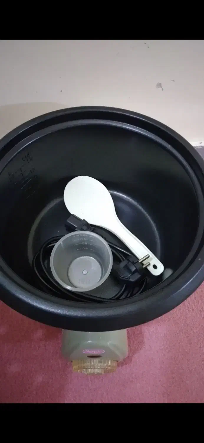 توستر و پلو پز نو|اجاق گاز و لوازم برقی پخت‌وپز|همدان, |دیوار