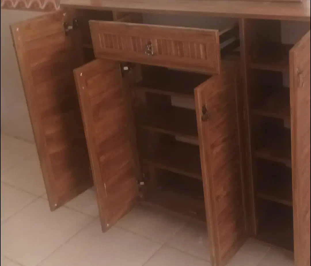 وسایل در حد نو|میز تحریر و کامپیوتر|شیراز, دودمان|دیوار