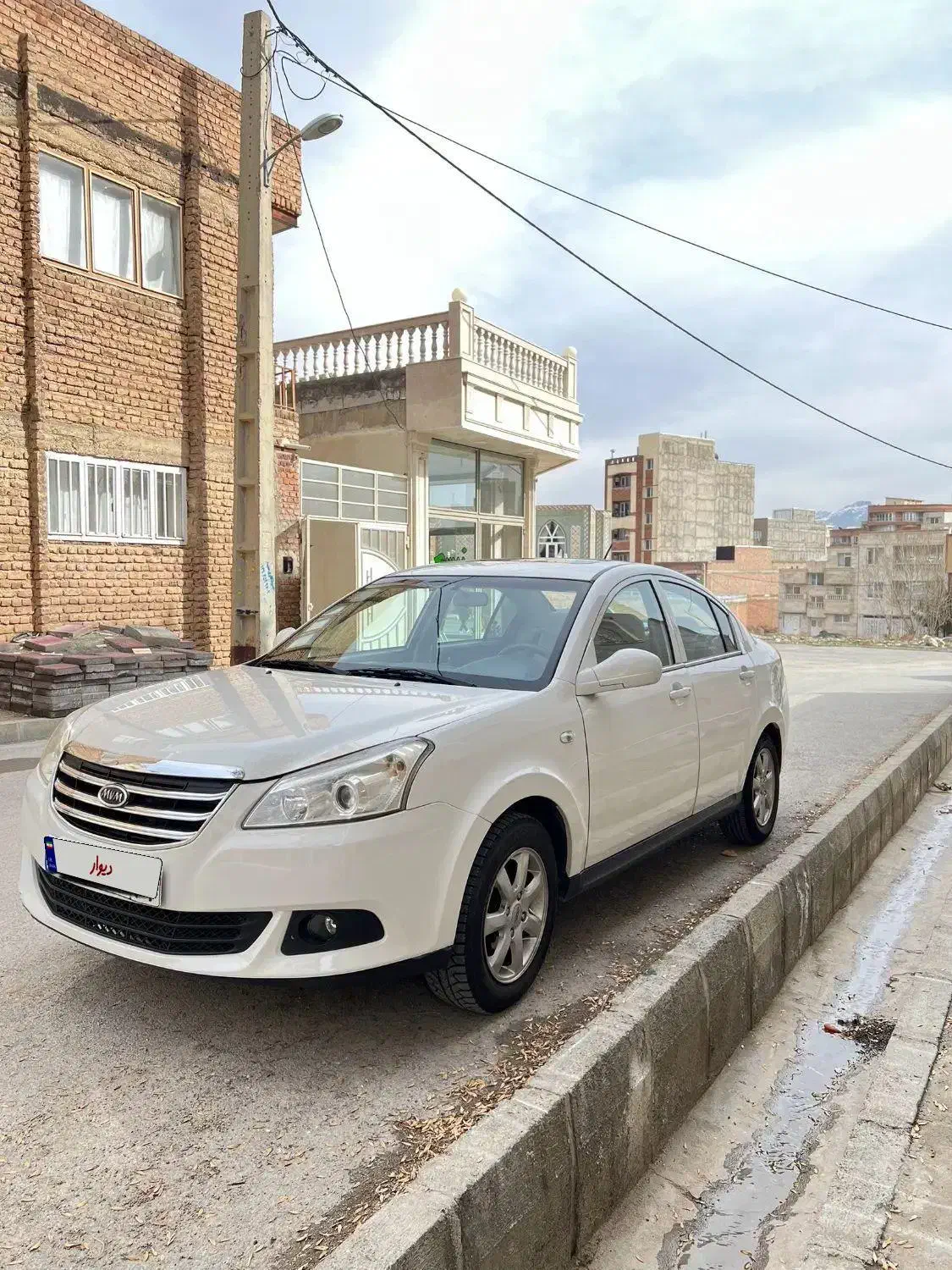 ام وی ام ۵۵۰|خودرو سواری و وانت|مهاباد (آذربایجان غربی), |دیوار