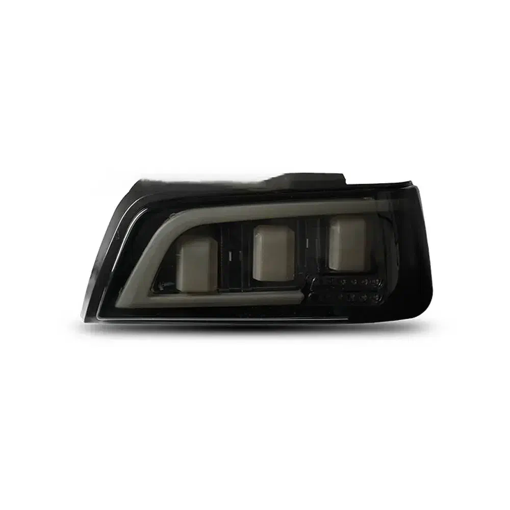 چراغ خطر پرشیا طرح 2008 دودی|قطعات یدکی و لوازم جانبی|بازرگان, |دیوار